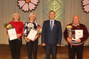 У РЦК прайшло ўрачыстае мерапрыемства, прысвечанае Дню работнікаў культуры і 75 годдзю раённага Дома культуры