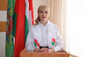 «Пришло время для создания политической партии», - делегат на учредительный съезд по созданию партии с рабочим названием «Белорусская политическая партия «Белая Русь», председатель Германовичского сельского Совета депутатов Майя Якимович