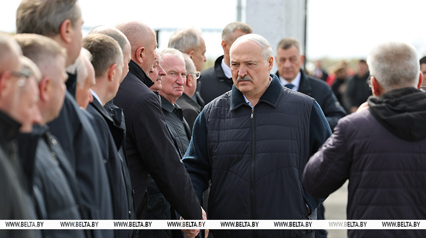 Очень медленно разворачиваемся, надо ускоряться. Лукашенко обозначил актуальные задачи по развитию агросервисов