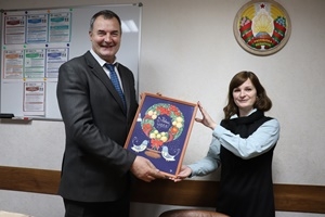 Новогодний подарок детям от коллектива Шарковщинского РГС