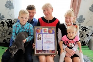 Людміла Абрамчык з Германовіч стала лаўрэатам прэміі імя Героя Савецкага Саюза Зінаіды Тусналобавай-Марчанкі