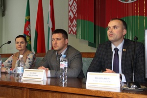 Начальнік упраўлення спорту і турызму аблвыканкама Дзяніс Фацееў наведаў Шаркаўшчынскі раён