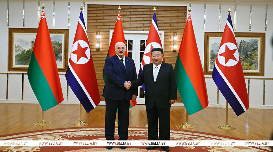 Лукашенко пригласил Ким Чен Ына посетить Беларусь