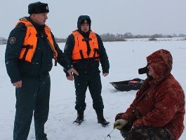 О запрете выхода на лед