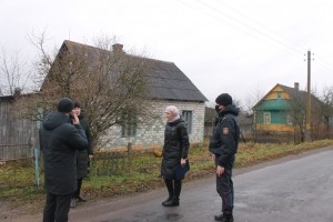 В Германовичском сельисполкоме
состоялось выездное заседание постоянно действующей комиссии по обследованию
состояния жилых домов
