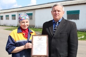 Даярка Надзея Арлова з МТФ Пялікі" ААТ "Даватарскі" – лідар раённага і абласного  спаборніцтваў