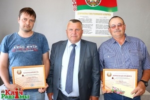 У Шаркаўшчыне напярэдадні прафесійнага свята будаўнікі прымалі віншаванні