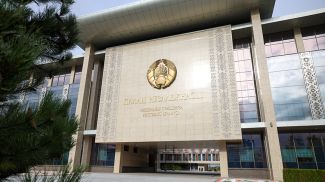 Ход посевной, кадровая работа и техника для аграриев. Лукашенко заслушал доклад по Витебской области 