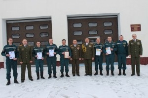 Шаркаўшчынскія выратавальнікі атрымалі ўзнагароды