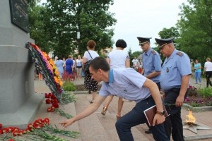 21 чэрвеня ля помніка загінуўшым воінам адбыўся мітынг, шаркаўчане ўшанавалі памяць ахвяр Вялікай Айчыннай вайны