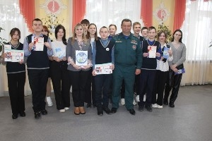 Поговорили о безопасном поведении в новогодние праздники