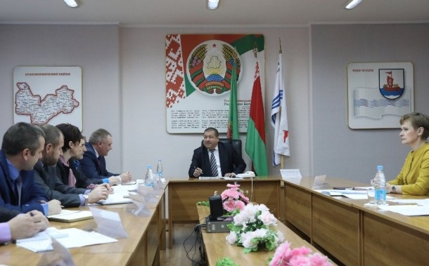 Большинство проблем населения местная власть в силах решить самостоятельно - Анатолий Линевич
